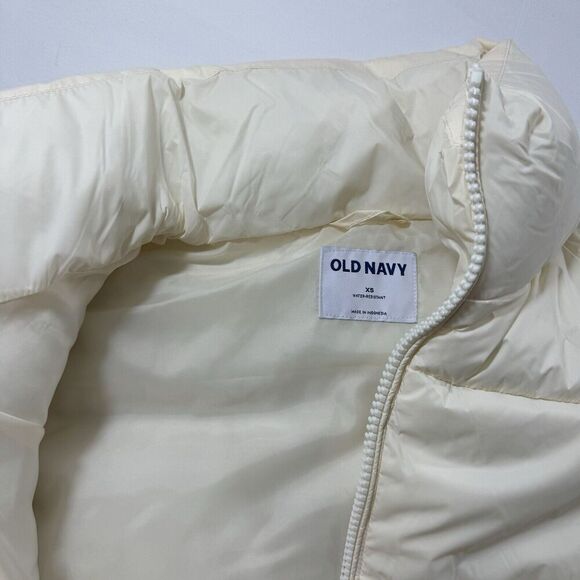Old Navy Women Winter Water-Resistant Quilted Puffer Vest Jacket Outdoor Wear XS - Picture 5 of 14